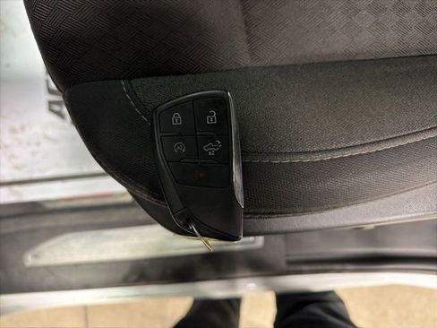 Used 2024 Chevrolet Silverado 1500 RST image 30