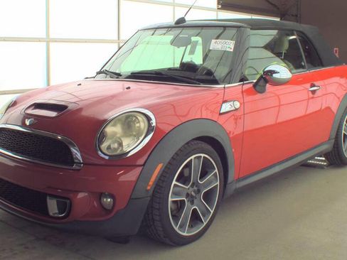 Used 2011 MINI Cooper S w/ Premium Pkg image 1