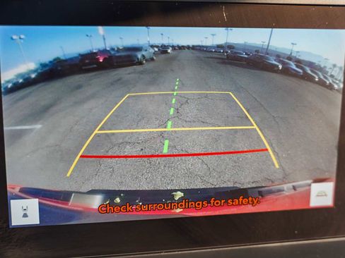 Used 2024 Toyota Tacoma TRD Off-Road image 24