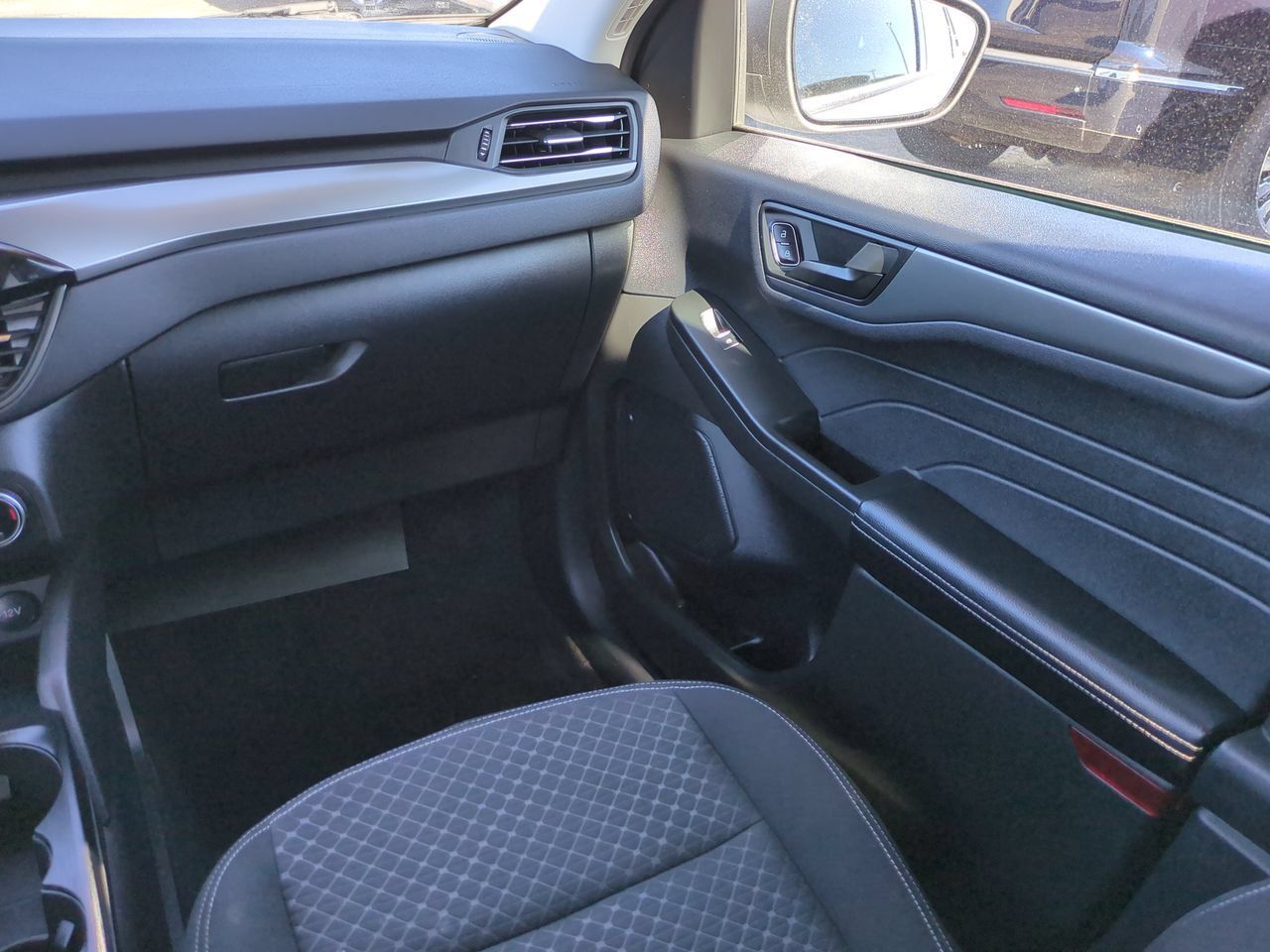 Used 2023 Ford Escape Active FWD image 16