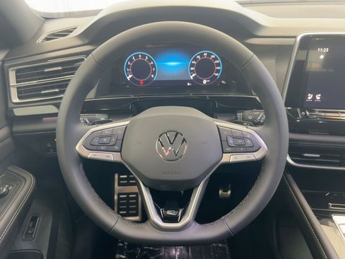 New 2026 Volkswagen Atlas Cross Sport SEL R-Line AWD/4WD image 18