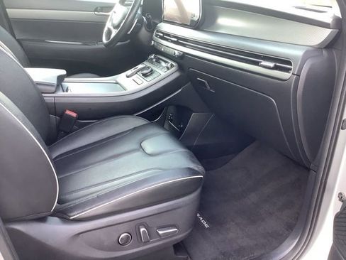 Used 2023 Hyundai Palisade SEL w/ Cargo Package image 27