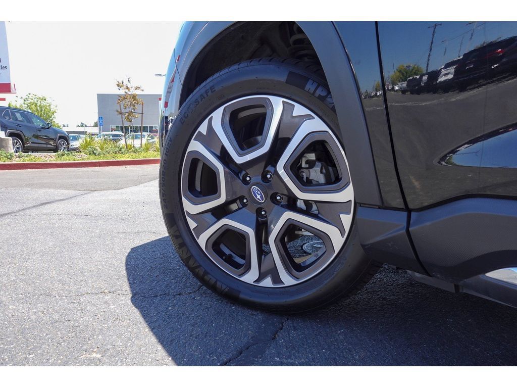 Used 2023 Subaru Ascent Limited AWD/4WD image 8