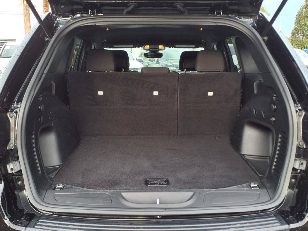 Used 2022 Jeep Grand Cherokee Laredo E RWD image 19