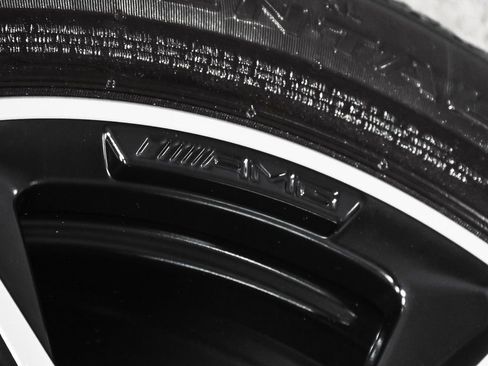 Used 2024 Mercedes-Benz GLE 53 AMG 4MATIC Coupe image 96