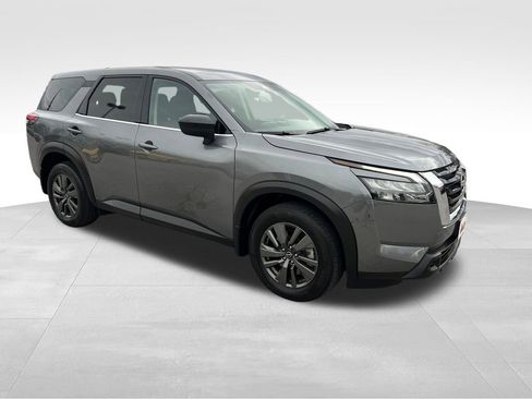 Used 2024 Nissan Pathfinder S image 8