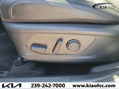 Certified 2025 Kia Sportage EX w/ Premium Package FWD image 22
