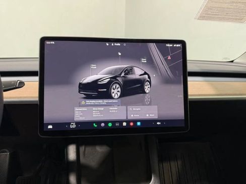 Used 2023 Tesla Model Y Long Range image 16