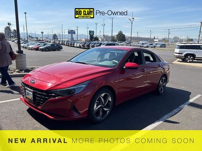 Used 2023 Hyundai Elantra SEL w/ Convenience Package