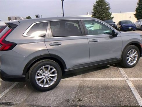Used 2024 Honda CR-V EX-L image 3
