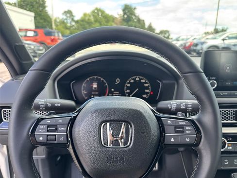 Used 2026 Honda Civic Sport image 17