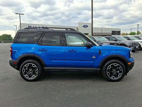 Used 2025 Ford Bronco Sport Outer Banks w/ Outer Banks Tech Package+ AWD/4WD image 7