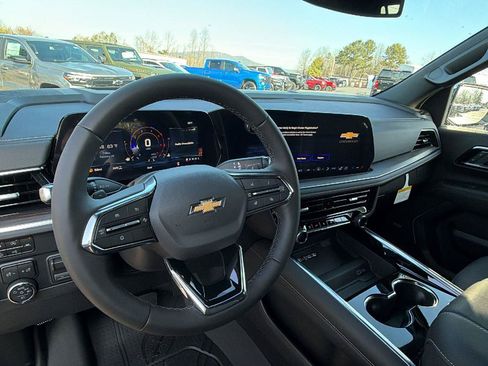 New 2026 Chevrolet Tahoe Premier w/ Sun And Tow Package AWD/4WD image 19