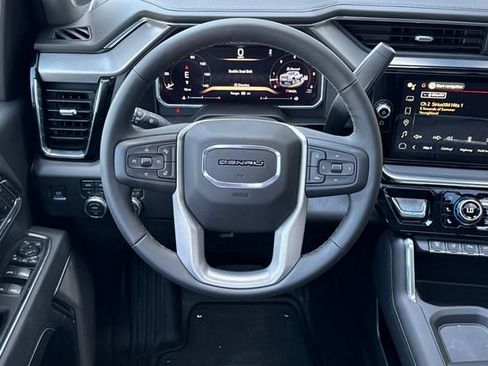 New 2026 GMC Sierra 2500 Denali w/ Denali Reserve Package AWD/4WD image 16