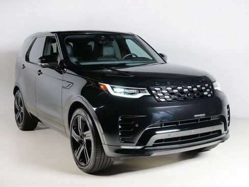 Certified 2025 Land Rover Discovery Dynamic SE AWD/4WD image 10