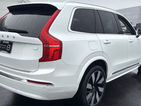 Certified 2024 Volvo XC90 T8 Plus w/ Protection Package Premier image 3
