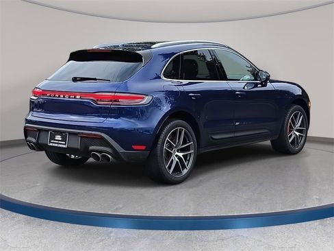 Used 2024 Porsche Macan S image 6