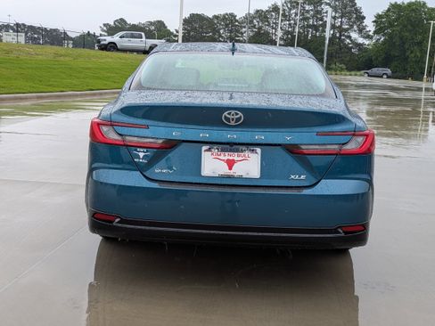 New 2026 Toyota Camry XLE FWD image 4