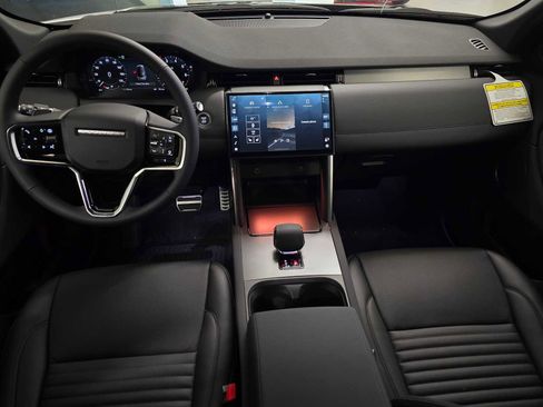 New 2025 Land Rover Discovery Sport Dynamic SE image 20