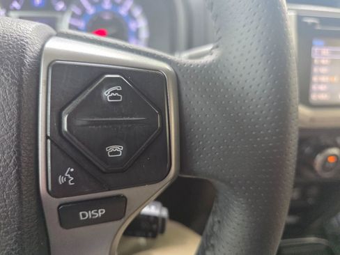 Used 2017 Toyota 4Runner SR5 RWD image 14