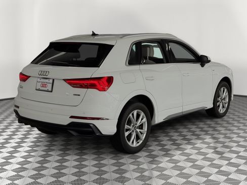 Used 2021 Audi Q3 2.0T Premium AWD/4WD image 9