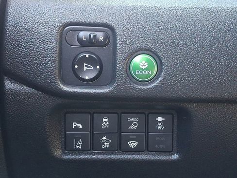 Used 2021 Honda Ridgeline Black Edition image 27