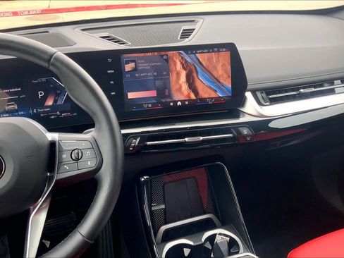 Certified 2024 BMW X1 xDrive28i image 6