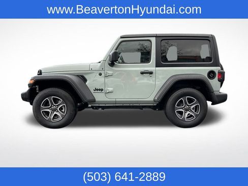 Used 2023 Jeep Wrangler Sport S image 11