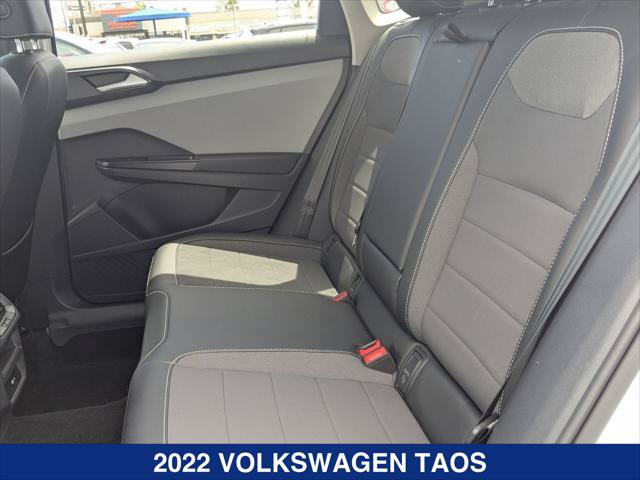 Certified 2022 Volkswagen Taos SE AWD/4WD image 18