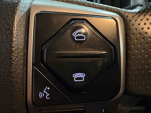 Used 2017 Toyota 4Runner SR5 Premium image 19