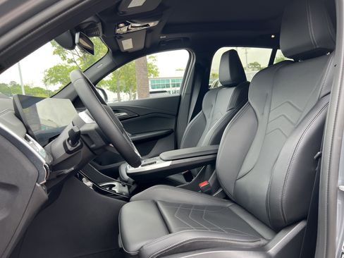 Used 2025 BMW X2 xDrive28i image 16