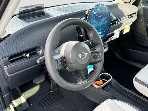 New 2026 MINI Cooper S FWD image 7