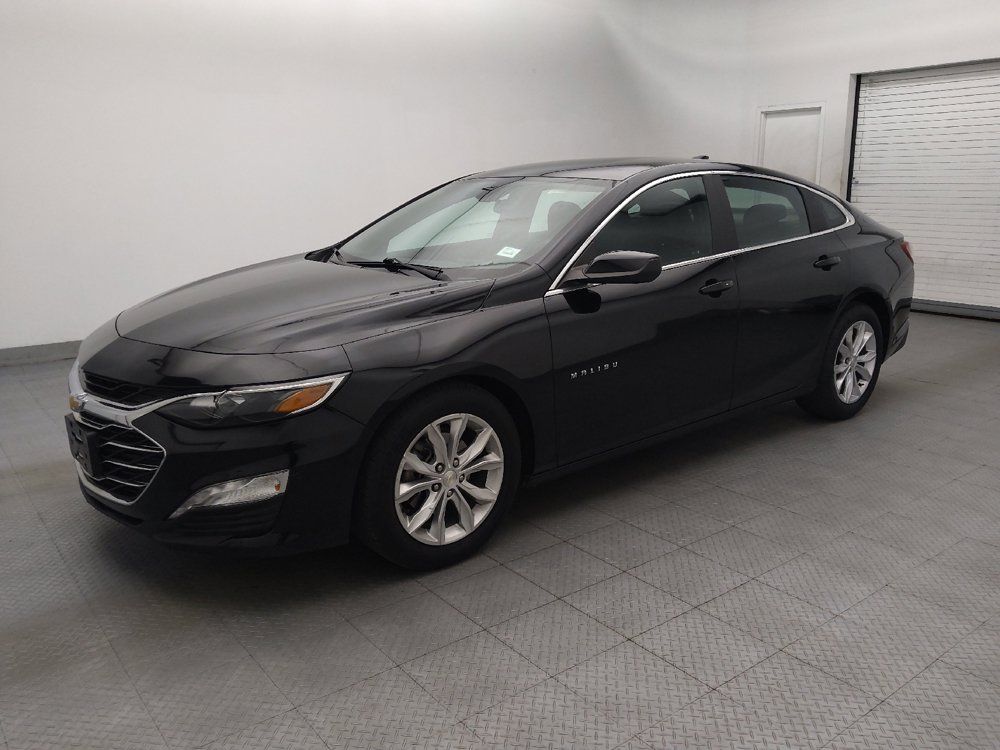 Used 2019 Chevrolet Malibu LT FWD image 2
