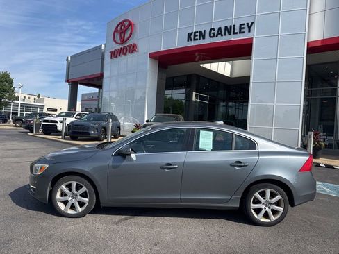 Used 2016 Volvo S60 T5 Premier w/ Convenience Package FWD image 2