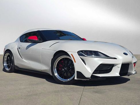Used 2020 Toyota Supra Launch Edition w/ Driver Assist Package RWD image 1