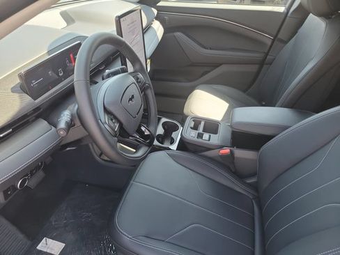 New 2026 Ford Mustang Mach-E Select RWD image 20