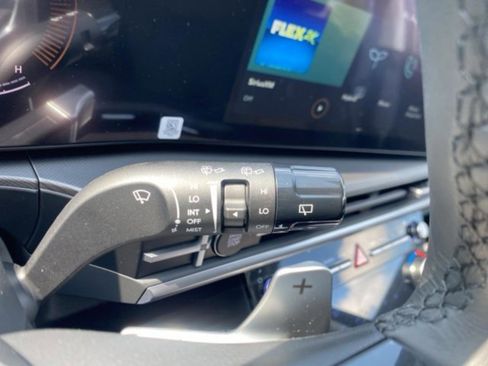 New 2026 Hyundai Santa Fe SE FWD image 21