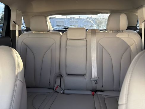 Certified 2023 Lincoln Nautilus AWD w/ Premium Package image 19