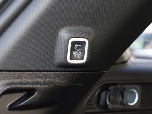 New 2025 Jeep Grand Cherokee Limited image 7