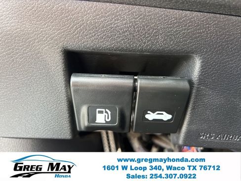 Used 2020 Nissan Kicks S FWD image 24