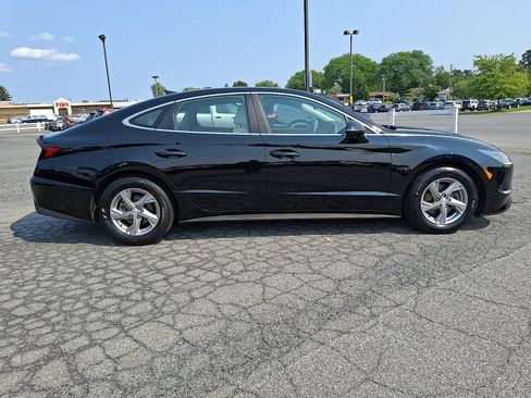 Used 2023 Hyundai Sonata SE FWD image 7