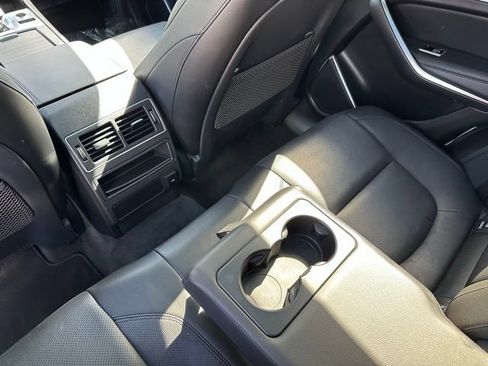 Used 2023 Jaguar F-PACE S AWD/4WD image 15