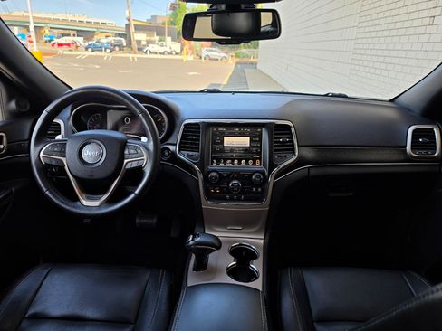 Used 2015 Jeep Grand Cherokee Limited AWD/4WD image 14