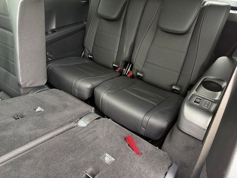 New 2026 Mercedes-Benz GLS 580 4MATIC image 25