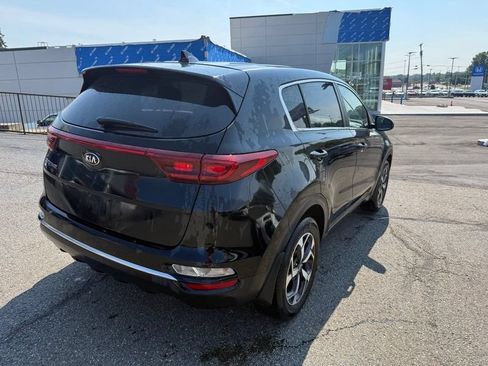 Used 2021 Kia Sportage LX AWD/4WD image 8