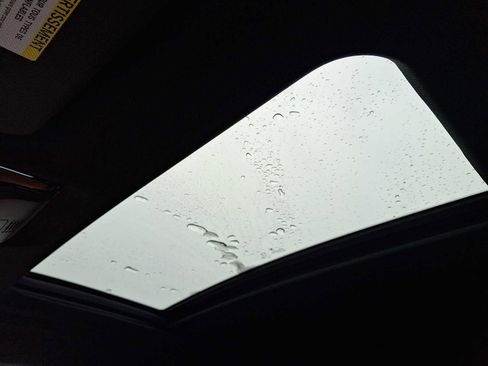 Used 2023 BMW X6 xDrive40i w/ Premium Package image 14