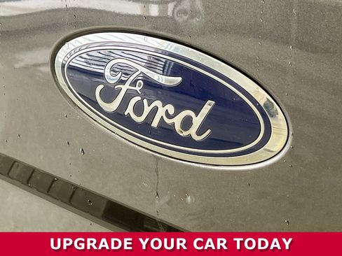 Used 2015 Ford F150 XLT w/ Equipment Group 302A Luxury image 29