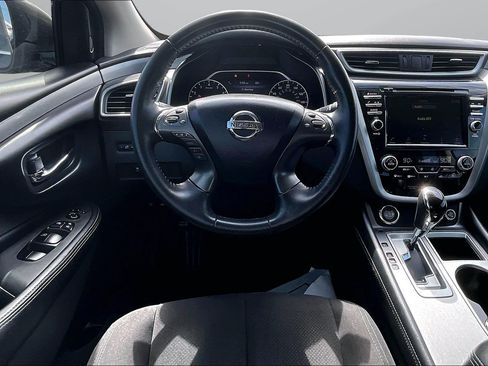 Used 2019 Nissan Murano SV FWD image 5
