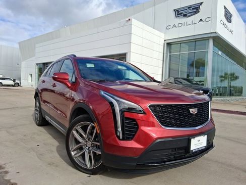 Certified 2023 Cadillac XT4 Sport w/ Enhanced Visibility Package image 1