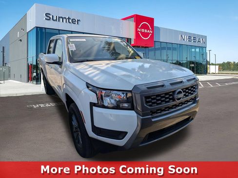 Certified 2025 Nissan Frontier SV RWD image 1